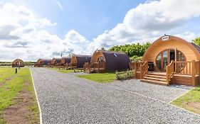 High Farm Holiday Park